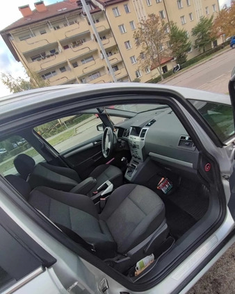 Opel Zafira cena 14000 przebieg: 264682, rok produkcji 2008 z Police małe 46